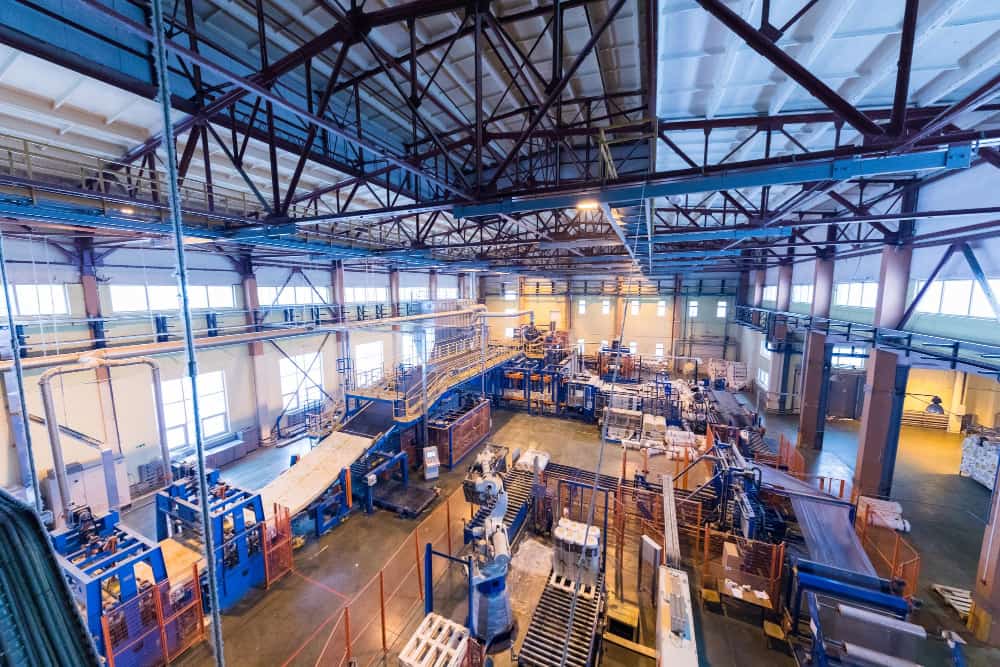 L’importance des chaussures montantes dans l’industrie : quels avantages pour votre sécurité ?